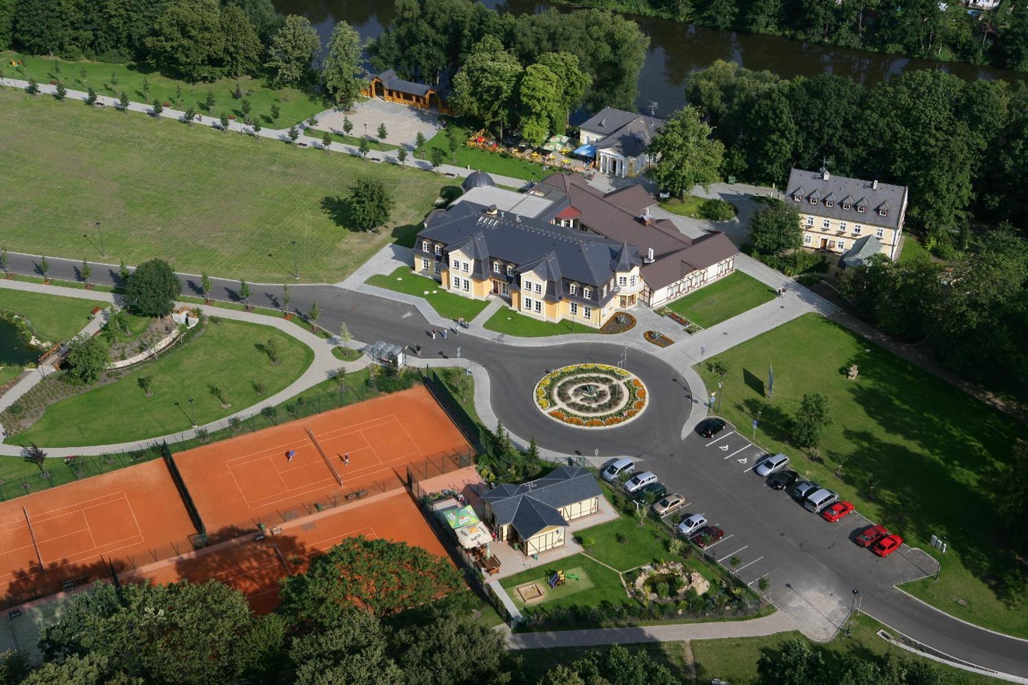 Lazne Evzenie Hotel Klášterec nad Ohří Eksteriør billede